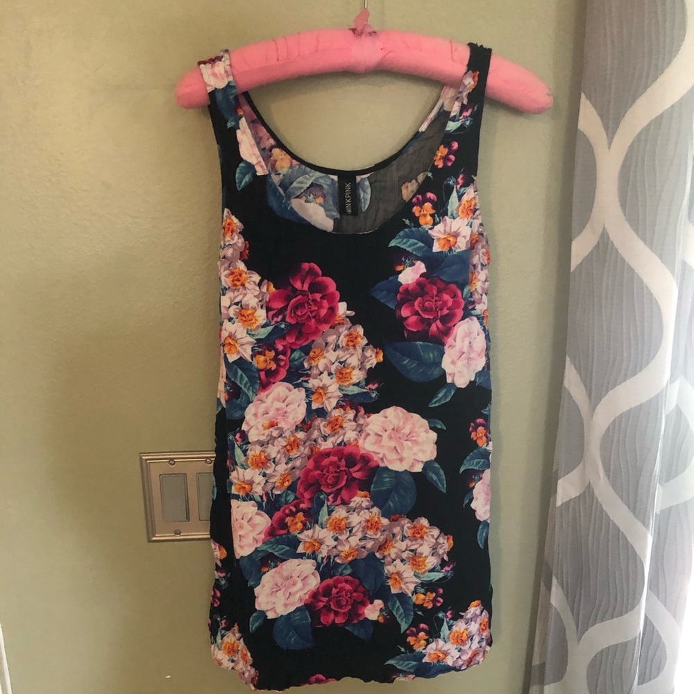 ✨FLASH SALE✨MINK PINK floral mink dress